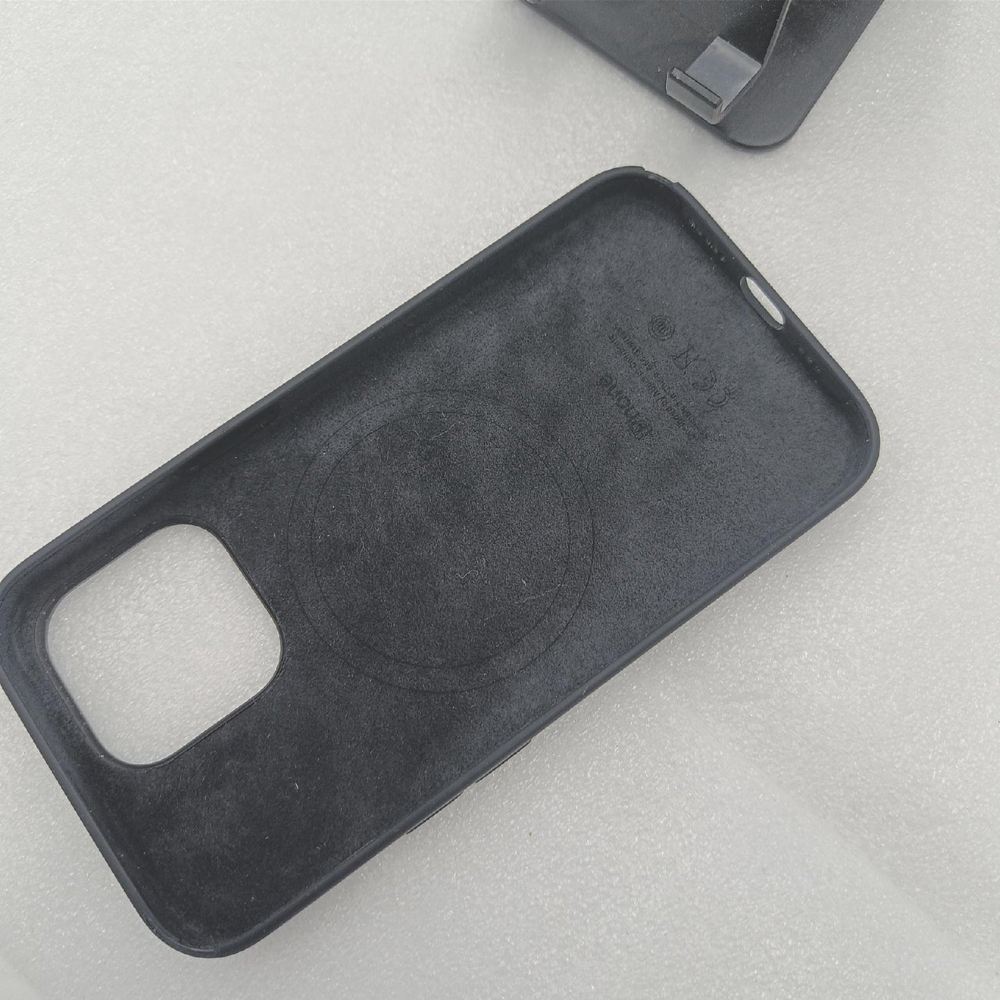 Apple Silikon Hülle Zubehör Smartphone iPhone 13 Pro MagSafe Schutz Mitternacht Cases