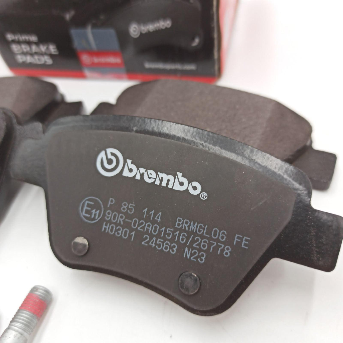 Brembo Bremsbelag Verschleißteile Bremsbelag hinten P 85
