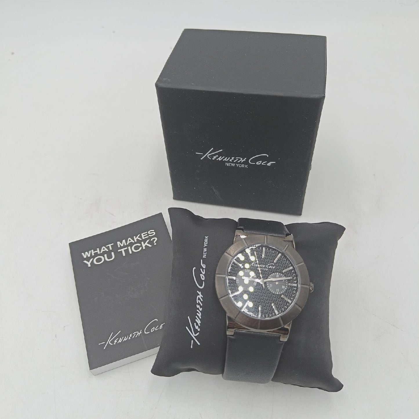 Kenneth Cole Herrenuhr Armbanduhren Uhren IKC1929 elegant stilvoll modern