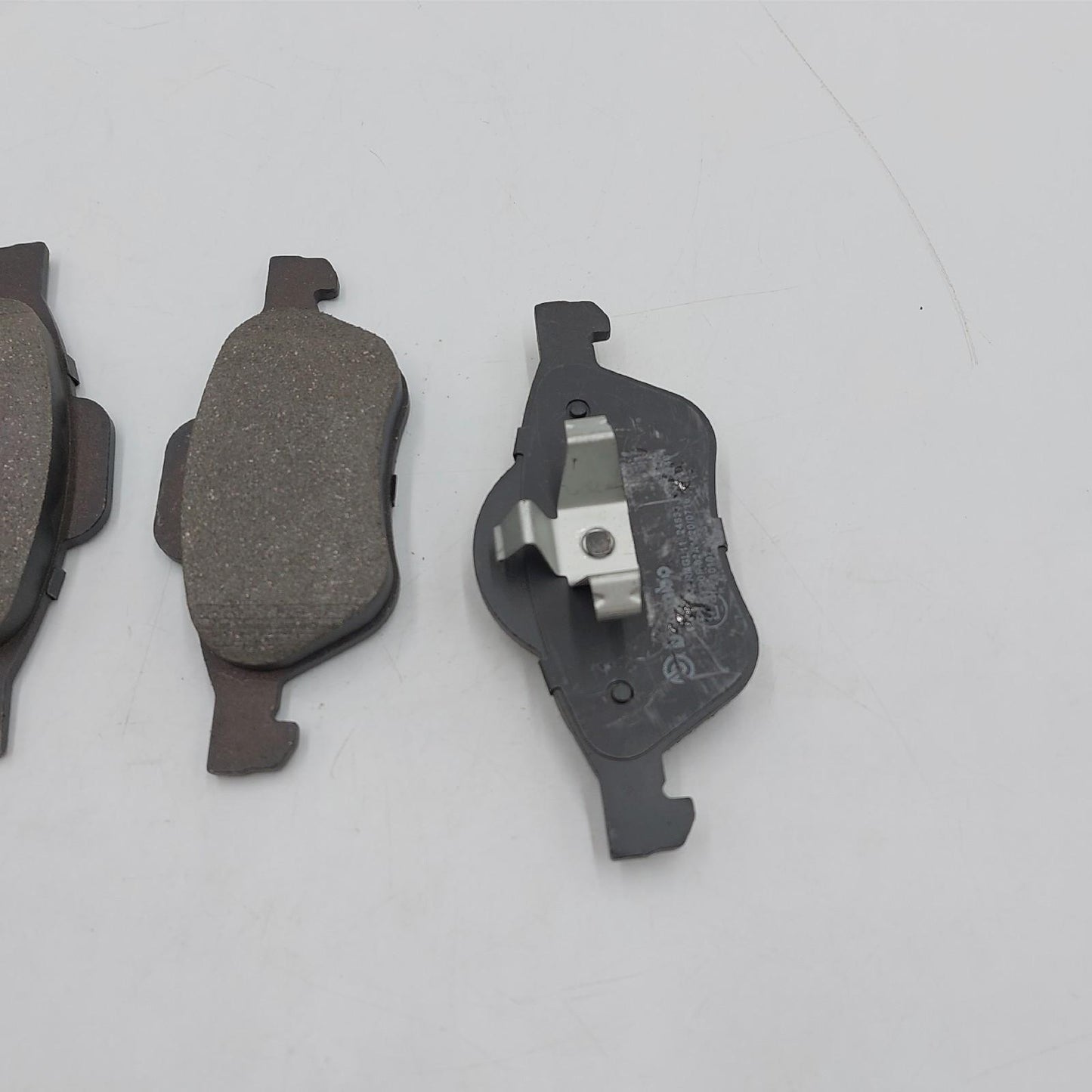 Brembo P 68 048 Bremsbelagsatz, Scheibenbremse - (4-teilig)