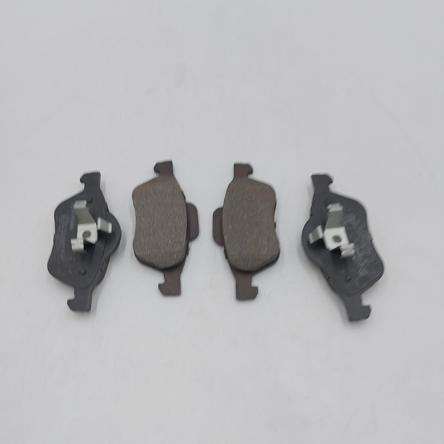 Brembo P 68 048 Bremsbelagsatz, Scheibenbremse - (4-teilig)