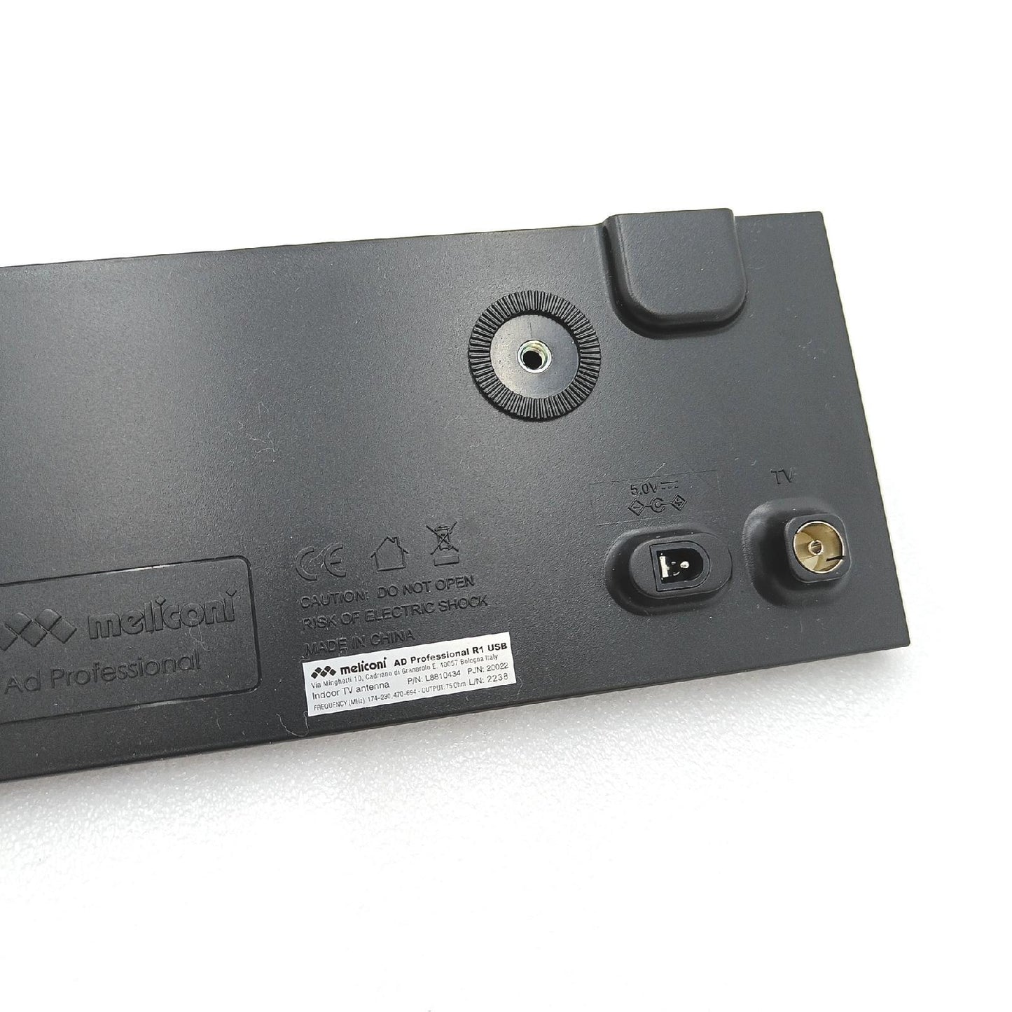 Meliconi AD Professional R1 TV-Antenne für den Innenbereich, mit 4G und 5G Filtern, für DVB-T2 HEVC Signale, Stromversorgung über USB, schwenkbar, schwarz, mittel