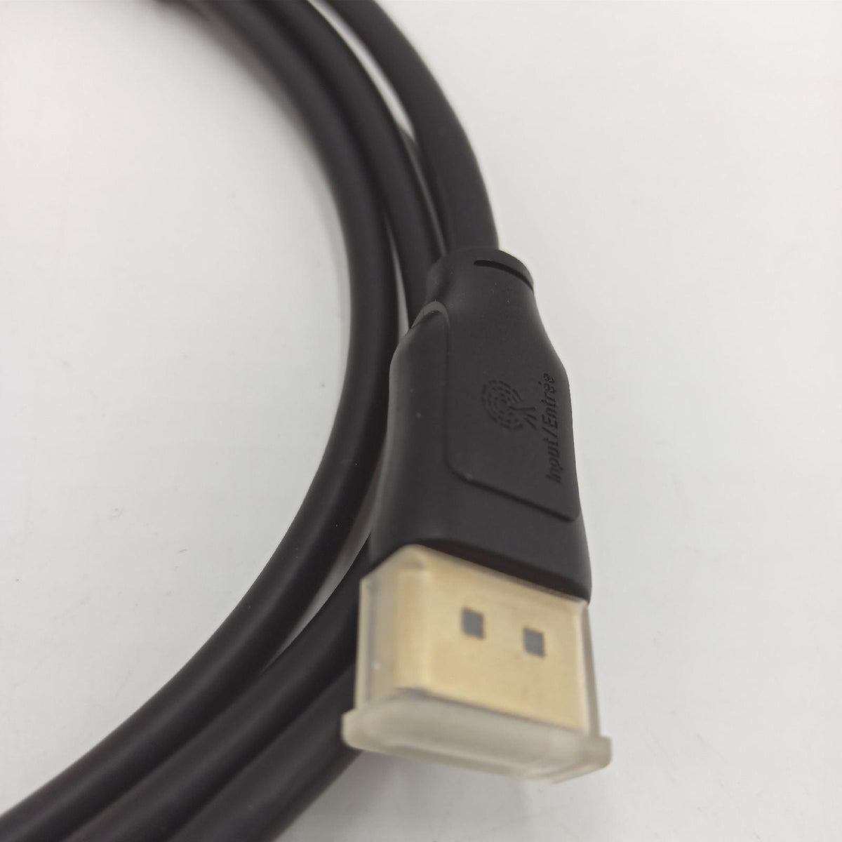 Amazon Basics DisplayPort (Quelle) auf HDMI (Display)-Kabel, unidirektional, 4K bei 30 Hz, 1920 x 1200, 1080 P, vergoldete Stecker, 1.8 m, Schwarz