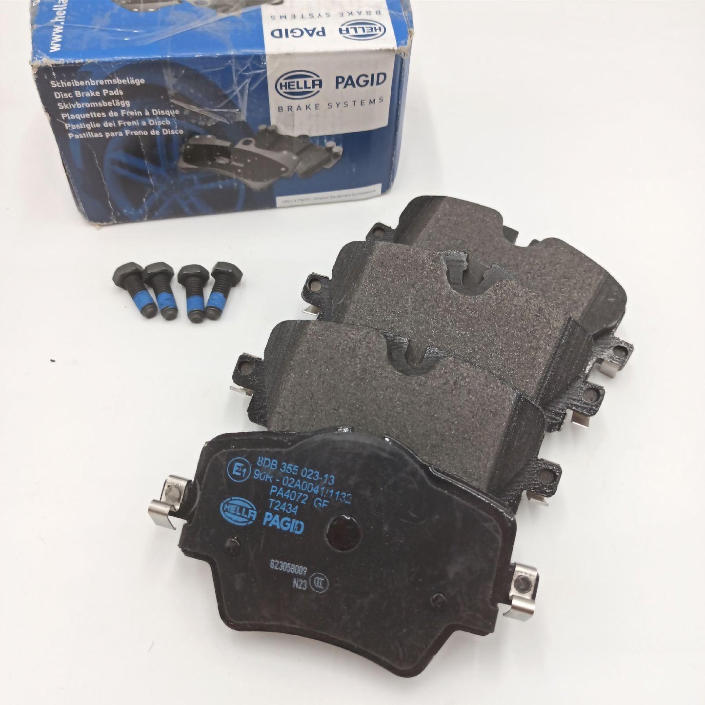 Hella Bremsbeläge Autoteile 8DB 355 023 131 Verschlei