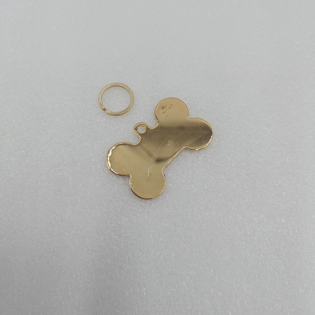 My Family Medaille für personalisierten Hund in Italien  XL -Knochen  Hundeteller mit freiem Inzision  goldenes Messing  Basic Kollektion  48x31 mm