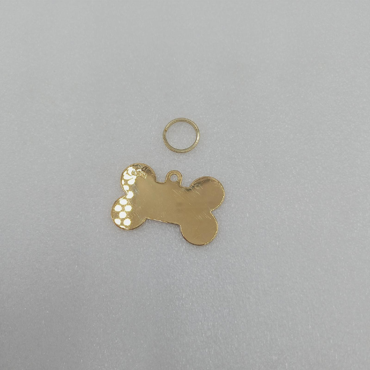 My Family Medaille für personalisierten Hund in Italien  XL -Knochen  Hundeteller mit freiem Inzision  goldenes Messing  Basic Kollektion  48x31 mm