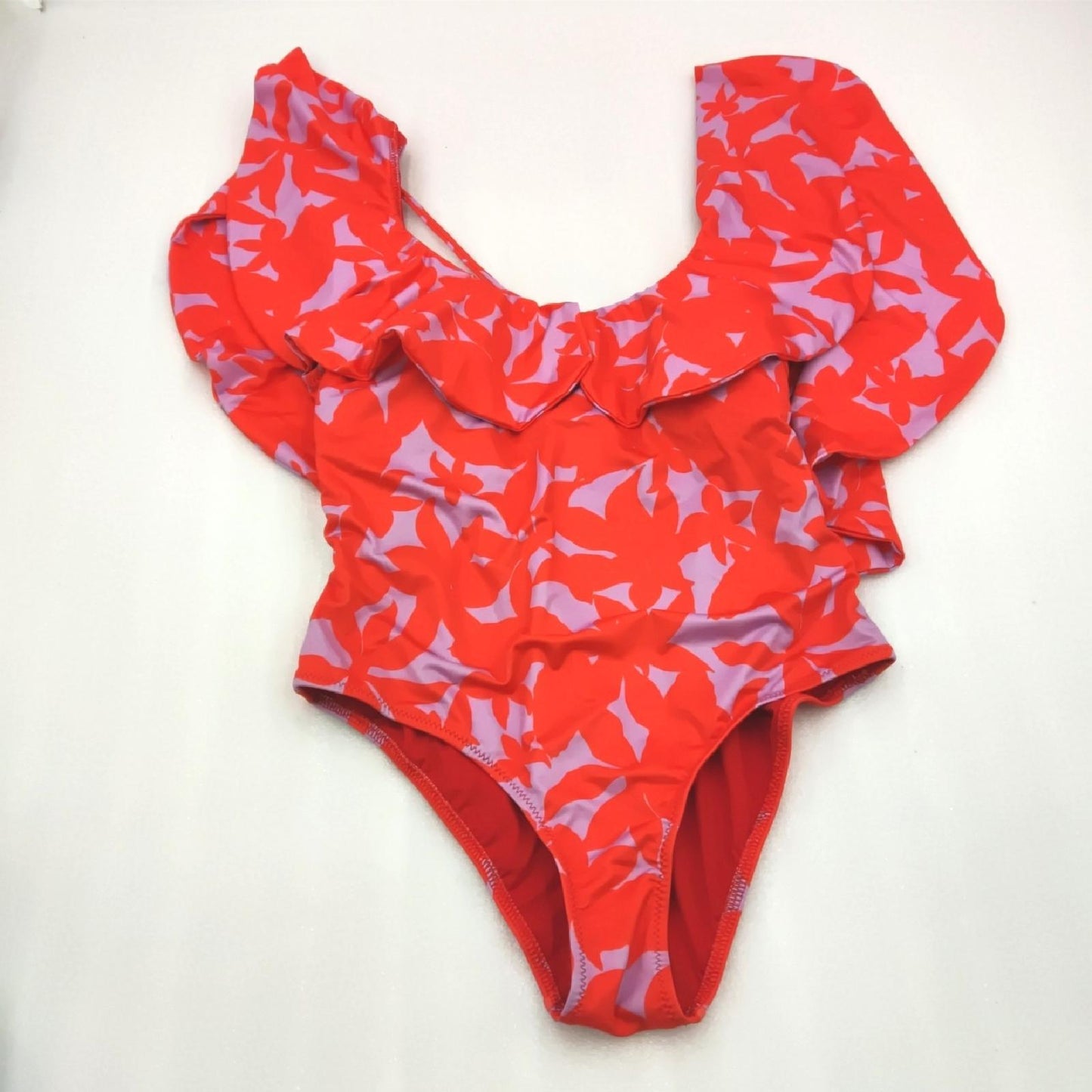TRENDYOL Damen With Floral Pattern One Piece Swimsuit, Mehrfarbig, 40 EU
