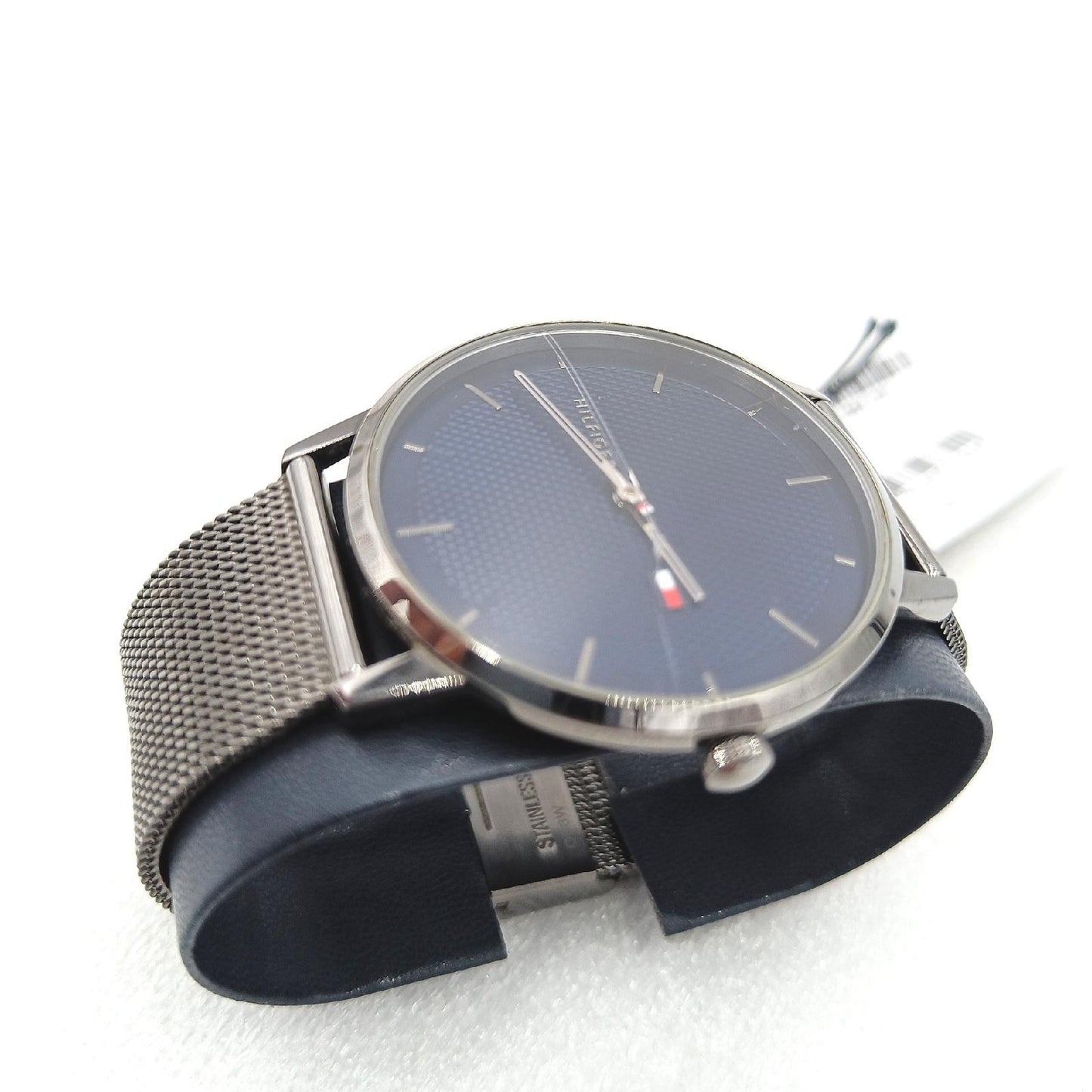 Tommy Hilfiger Analog Quarzuhr für Herren mit Rotguss Edelstahl-Mesh-Gliederarmband - 1791656