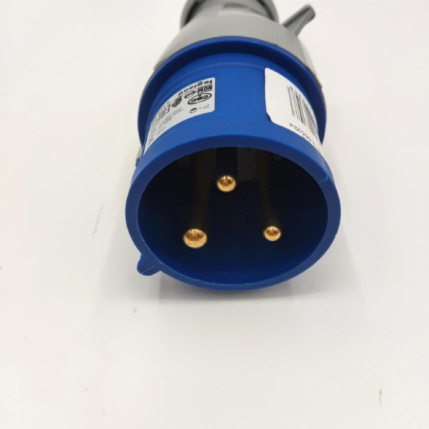 Legrand CEE Steckdose Stromversorgung Elektroinstallation 555234 Schutz IP44 robuste Ausführung