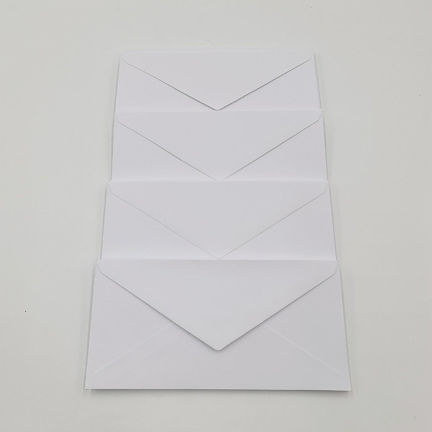 FarbenFroh Umschläge Kuverts Briefpapier 50 Stück DIN Lang Nassklebung