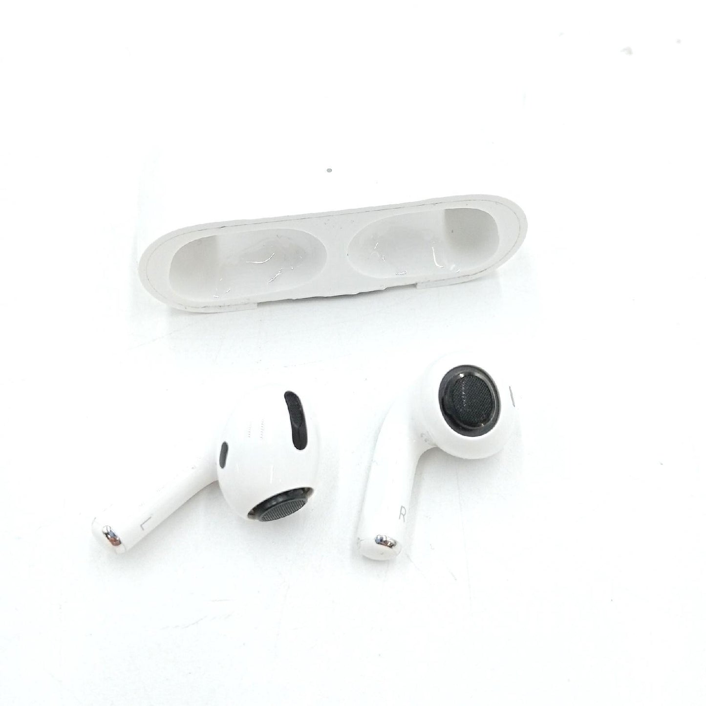 Apple AirPods Pro (1. Generation) ???????mit MagSafe Ladecase (2021)