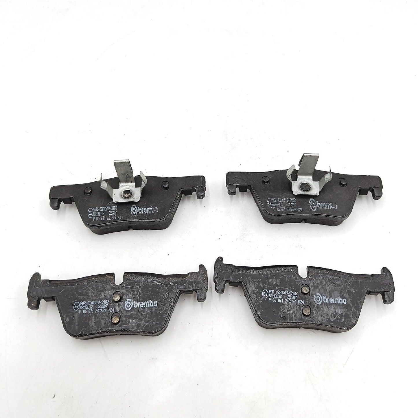 Bremsbelagsatz, Scheibenbremse | Brembo (P 06 071) | Bremsbelagsatz, Bremsanlage