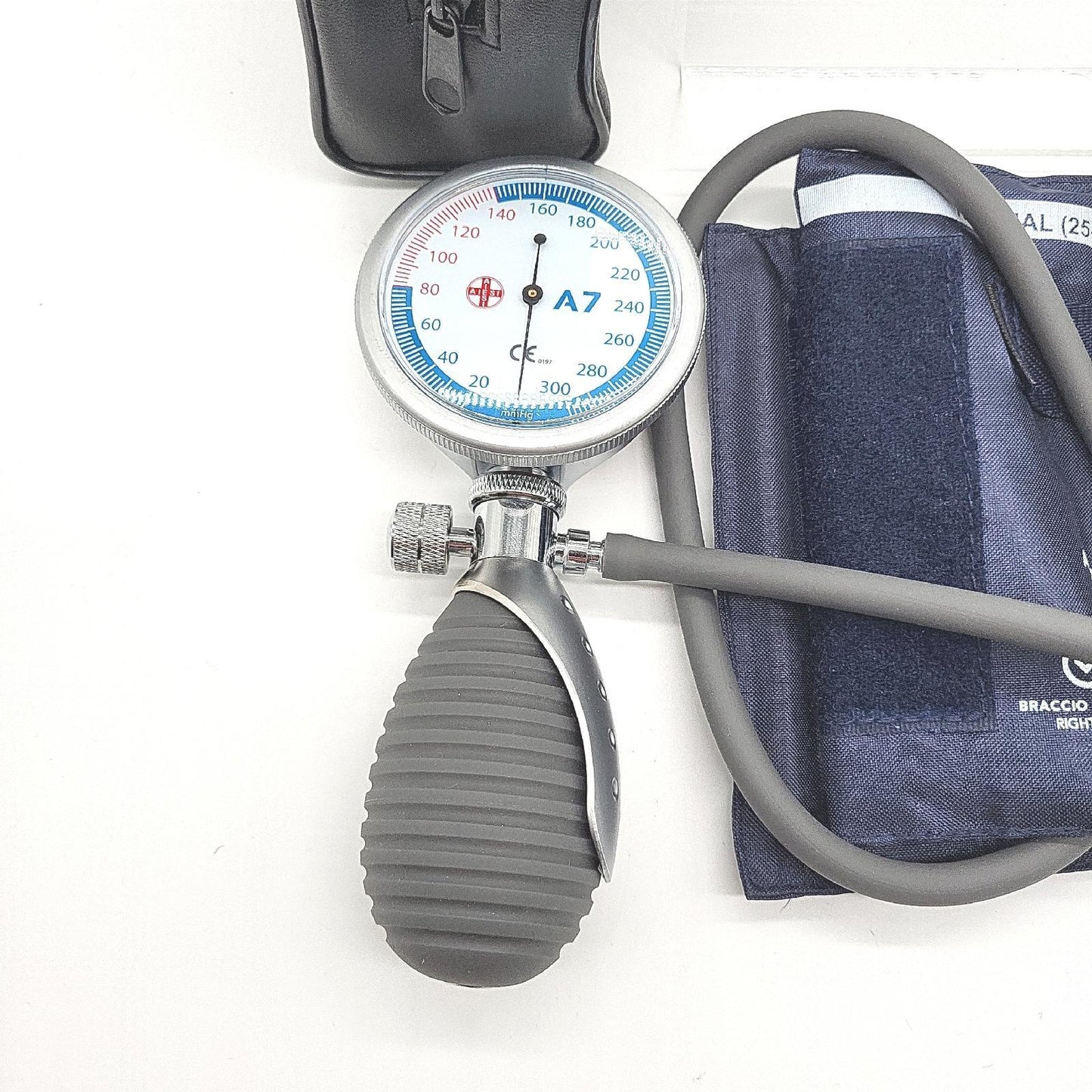 AIESI Hand Aneroid Blutdruckmessgerät Messgeräte für Erwachsene Präzision Gesundheit