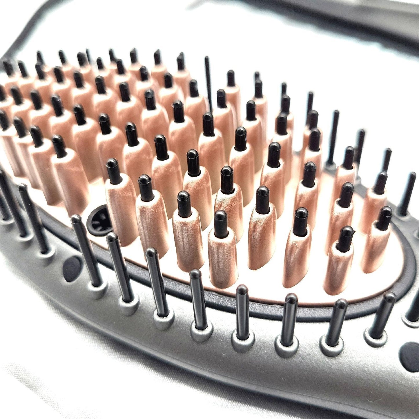 Cecotec Glättbürste Haargerät Haarpflege Bamba InstantCare 1100 digitale Steuerung