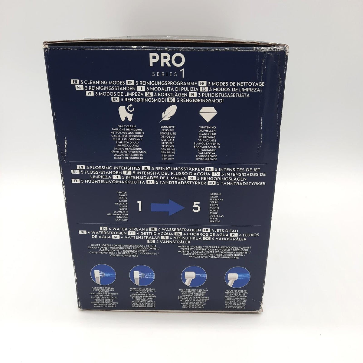 Oral B Oral Health Center Munddusche Weiss Blau ohne Buerstenaufsaetze
