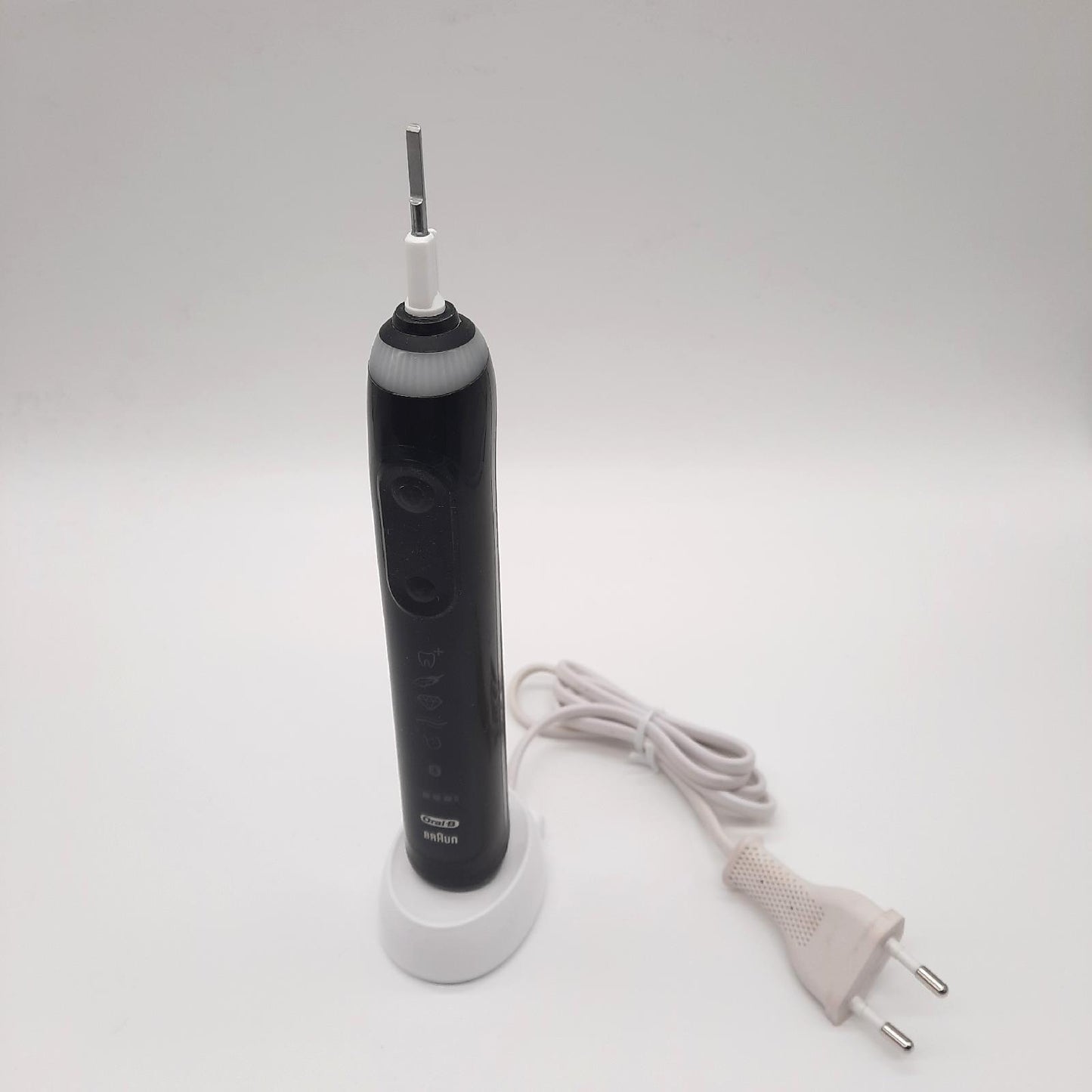 Oral-B Genius X Elektrische Zahnbürste 6 Bürstmodi Schützt Ihre Zähne ( - Defekt