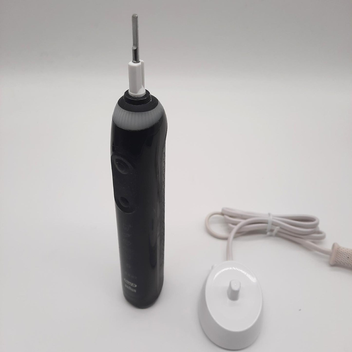 Oral-B Genius X Elektrische Zahnbürste 6 Bürstmodi Schützt Ihre Zähne ( - Defekt