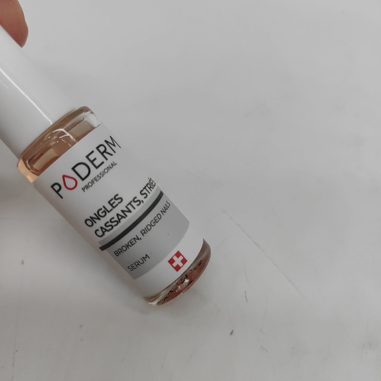 Poderm Spliting Nagelbehandlung Pflanzenpflege Infragilite Handpflege Scrubs zur Anwendung