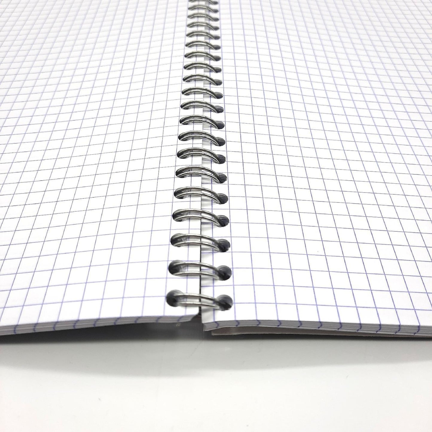Clairefontaine Notizbuch Schreibwaren A4 kariert Spiralbindung Papierqualität