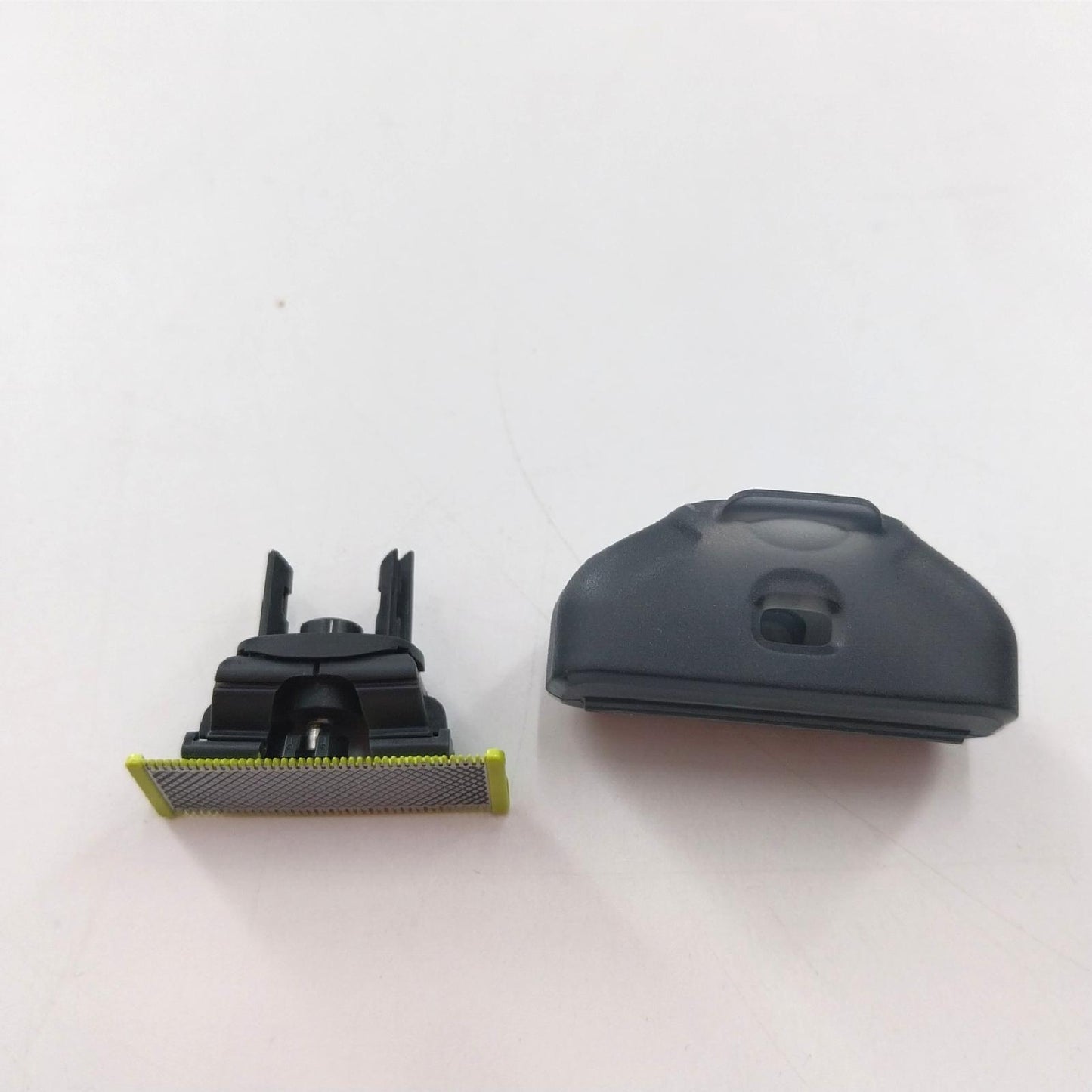 Philips OneBlade 360 Authentische Face&Body Connected Elektrischer Rasierer
