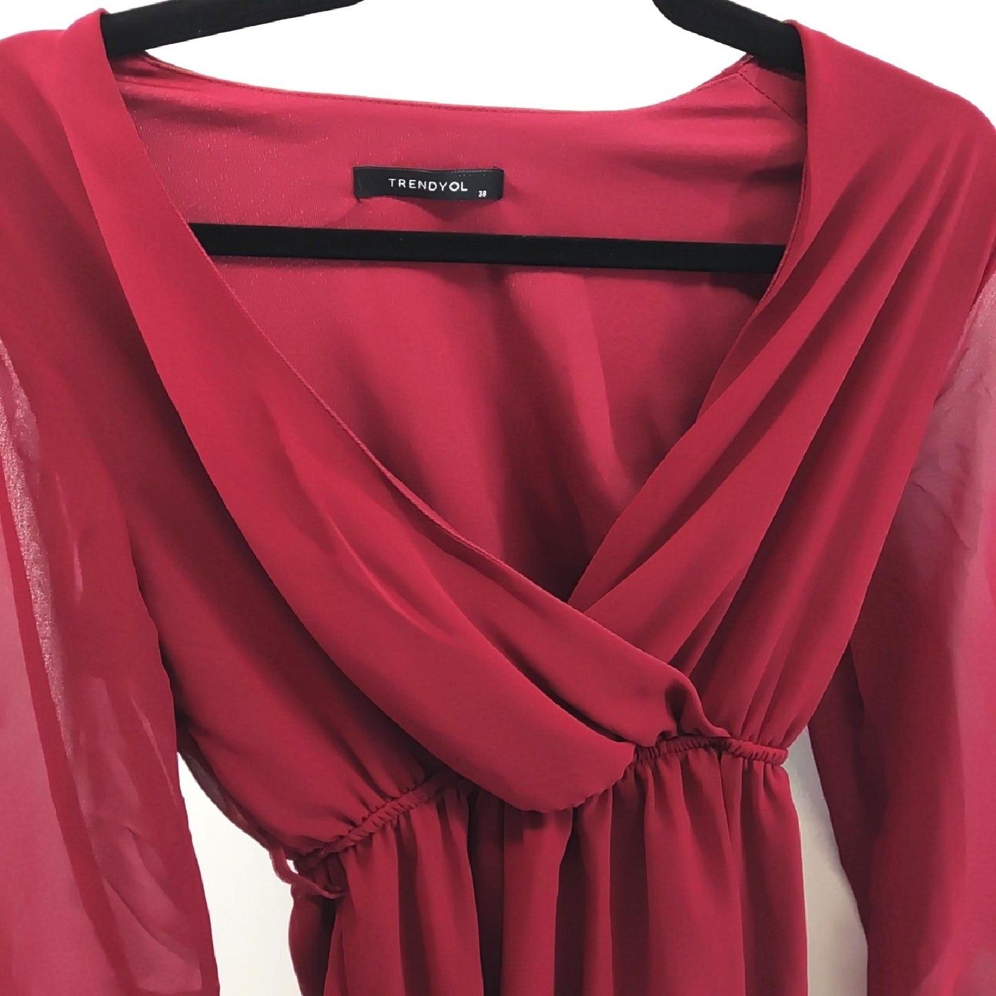 TRENDYOL Damen Midi Ruffle Hem Fitted Dress, Bordeaux, 38 EU