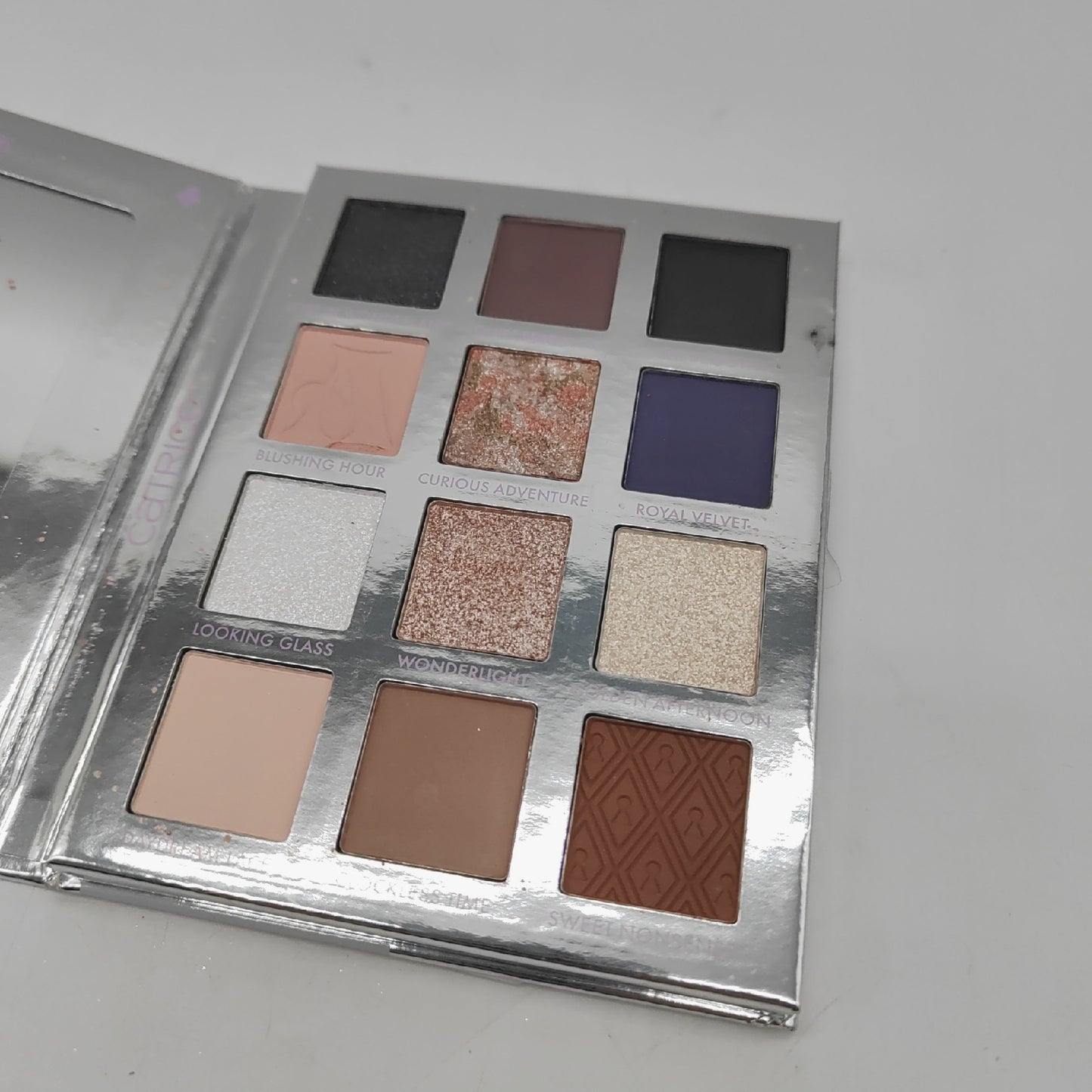 Catrice Lidschatten Palette Make up Alice in Wonderland C01 Eyes Kreativ