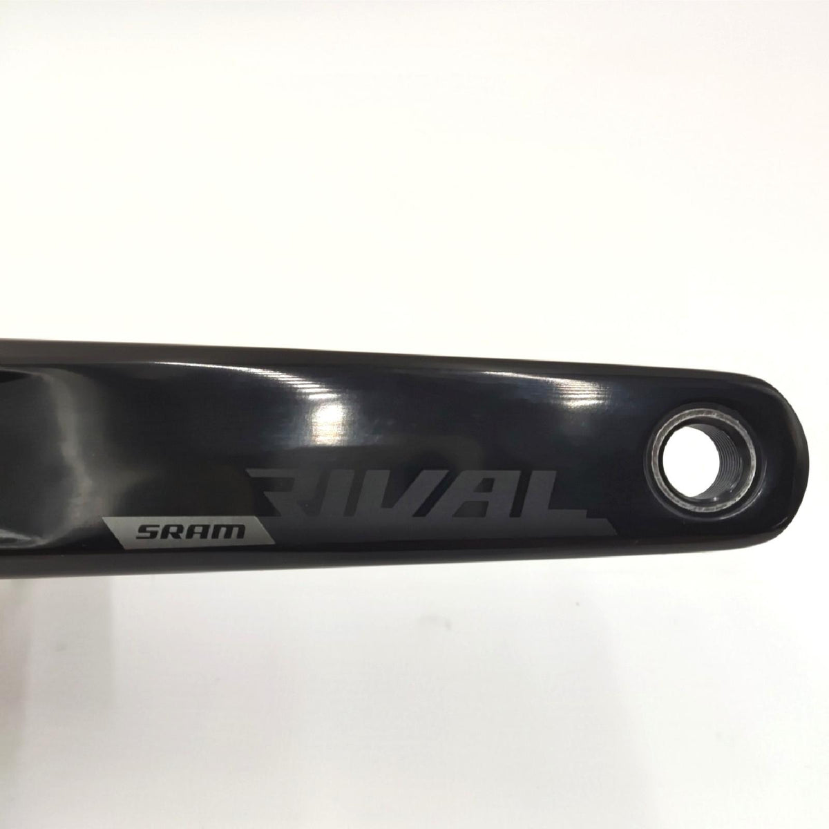 Sram Rival Kurbel Schwarz 1725mm zwei Schraubenabdeckungen fehlen