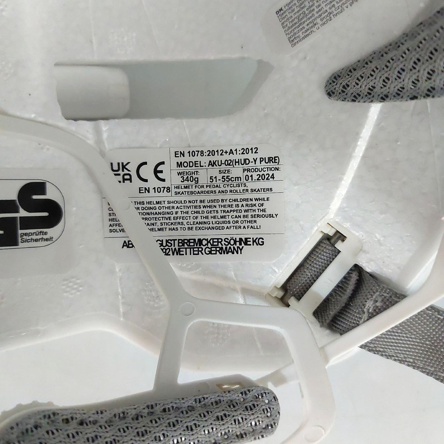 ABUS Fahrradhelm Urban Schutzhelm HUD magnetisches aufladbares LED Rücklicht Magnetverschluss