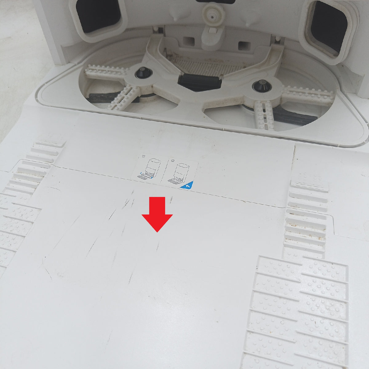 Dreame X40 Ultra Complete Robotersauger mit abnehmbarem Wischmop - Unvollständig