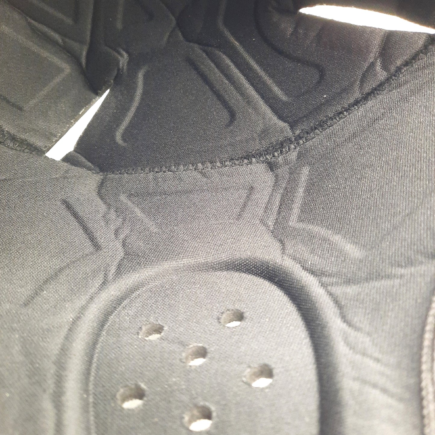 Joma Skihelm Sportschutz Freizeit Schwarz Anthrazitgrau robust langlebig sicher
