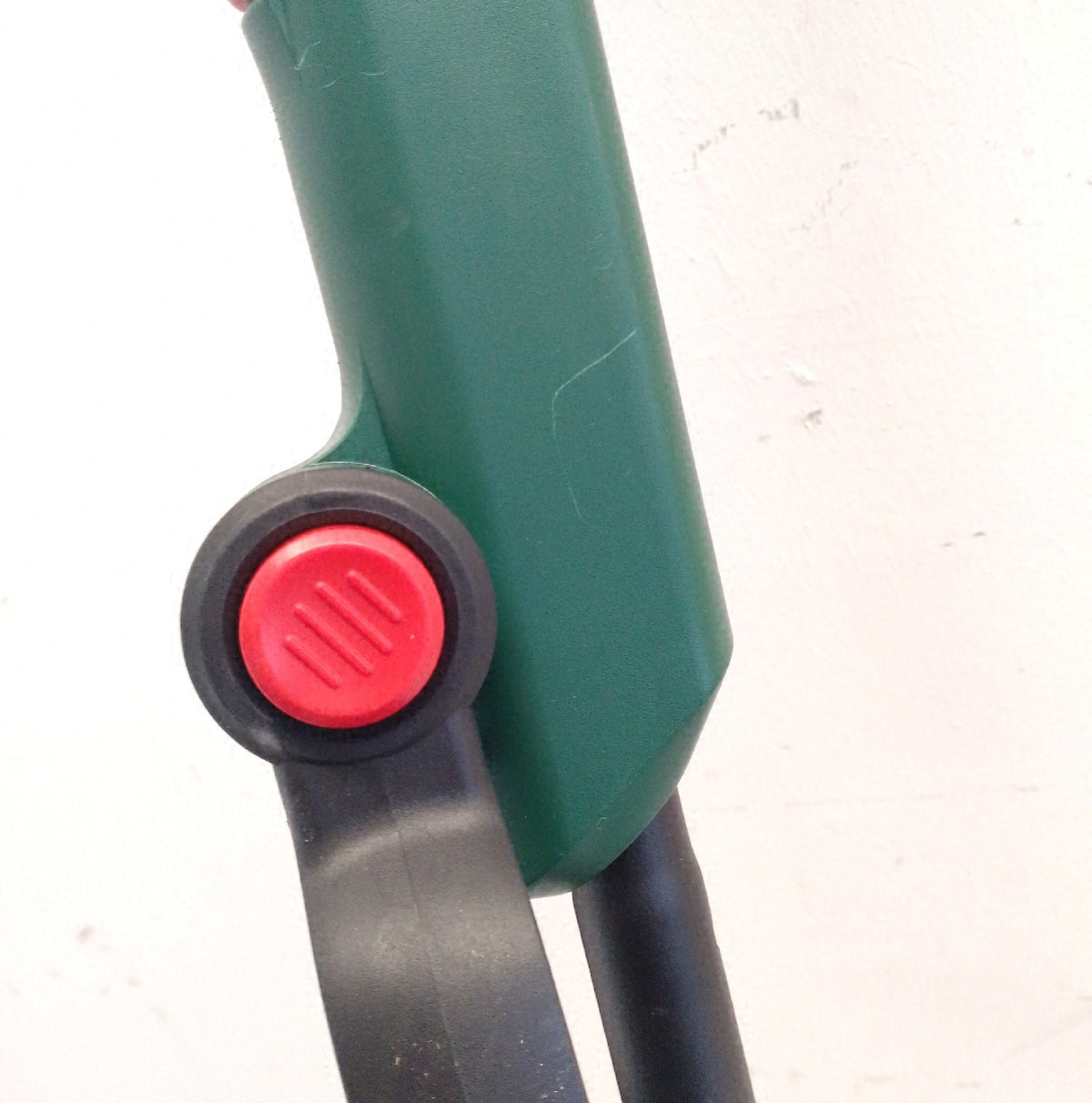 Bosch Haus und Garten Akku Trimmer EasyGrassCut 18v 230 ohne Akku Krat