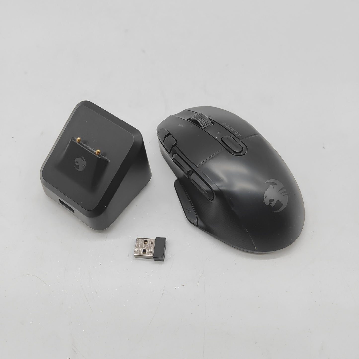 Roccat Kone XP Air   Kabellose Gaming Maus Optischer Sensor 19K  - Unvollständig