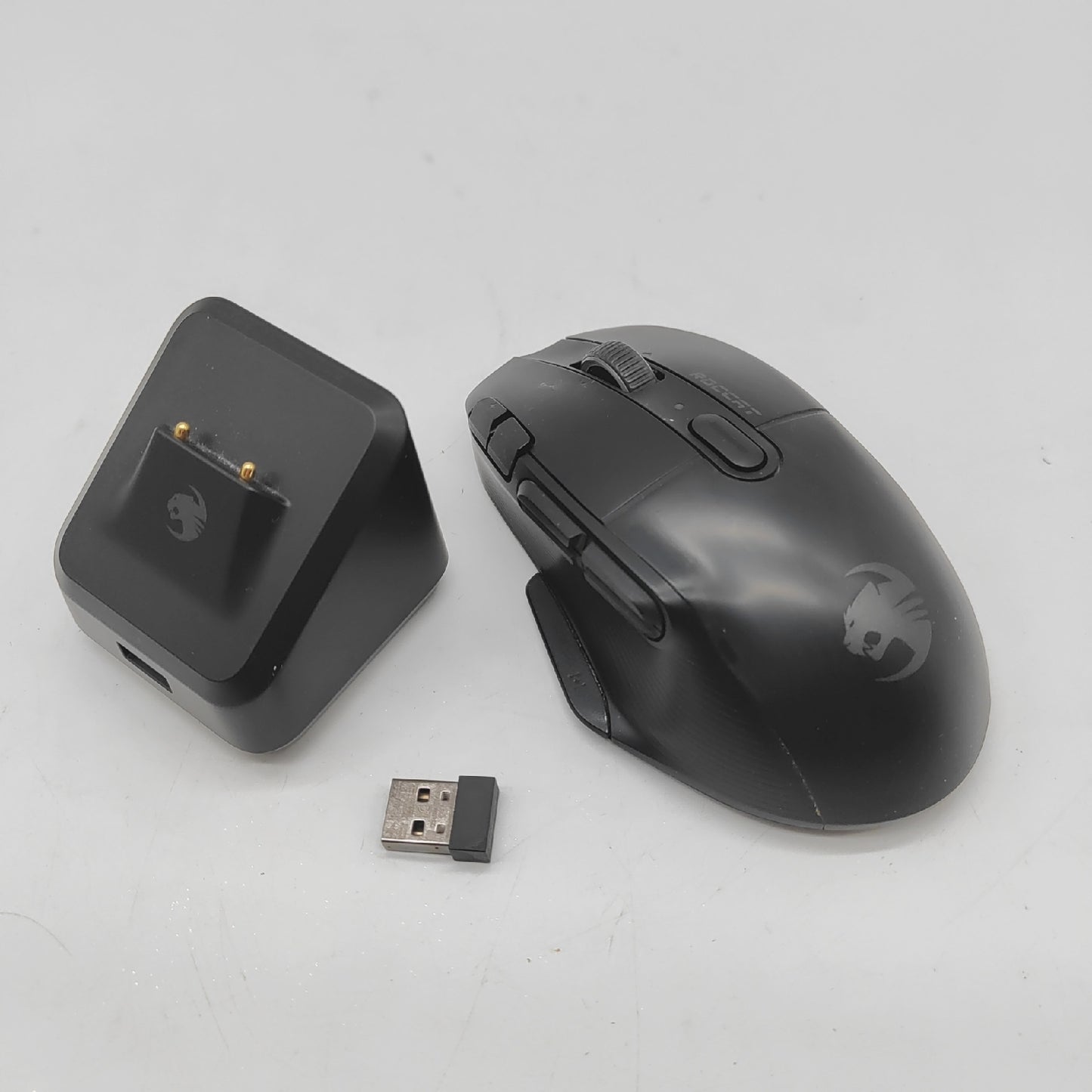 Roccat Kone XP Air   Kabellose Gaming Maus Optischer Sensor 19K  - Unvollständig