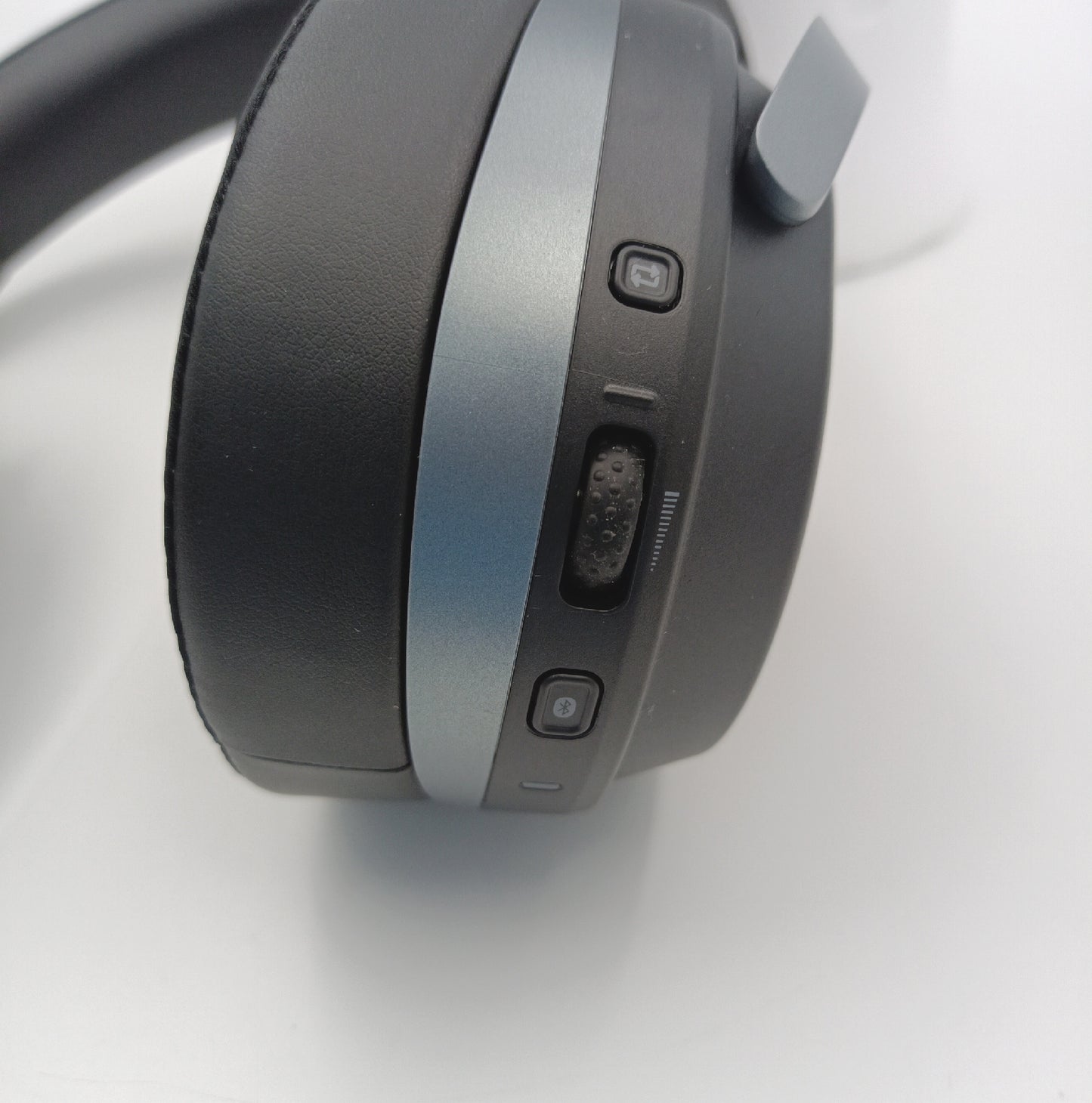 Turtle Beach Stealth 700 Xbox Gaming Headset bis 80 Stunden nur Bluetooth