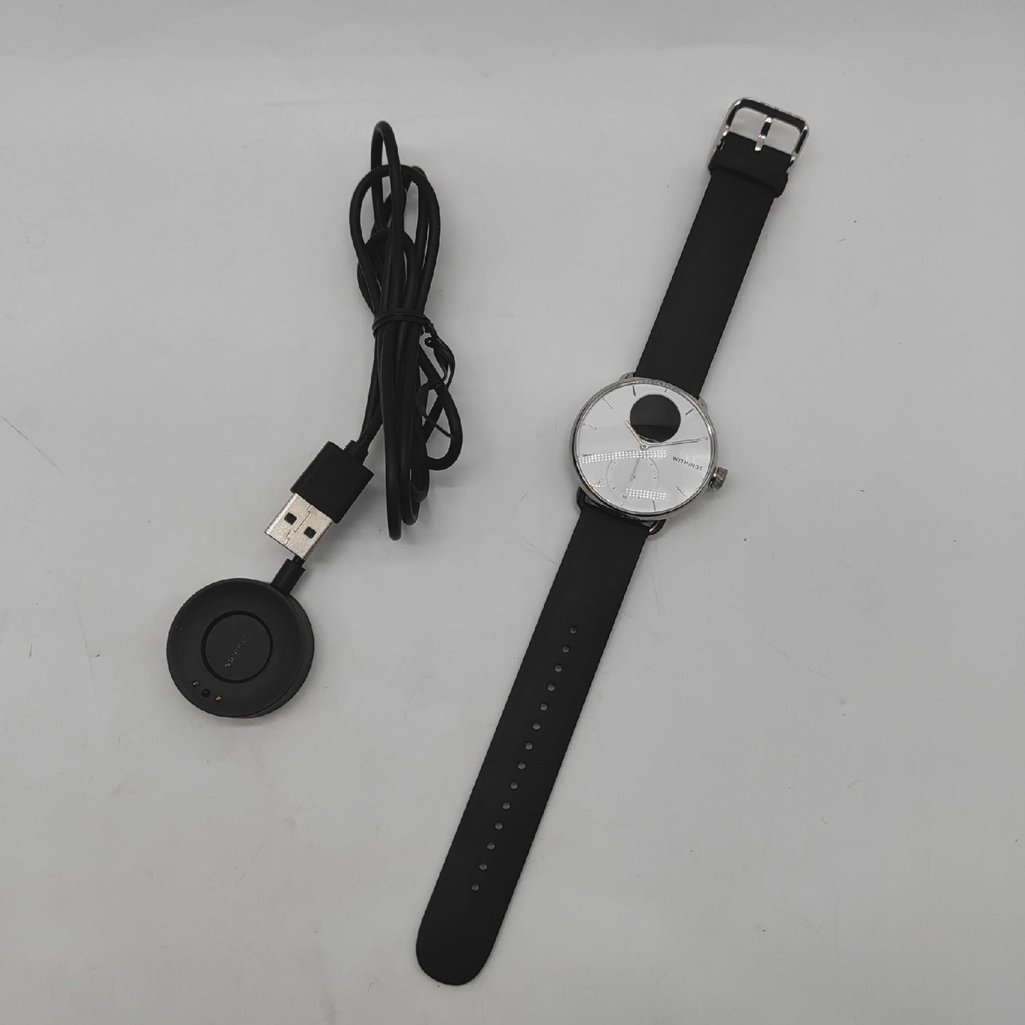 Withings Scanwatch Hybrid-Smartwatch mit EKG Herzfrequenz SPO2 und Sc - Defekt