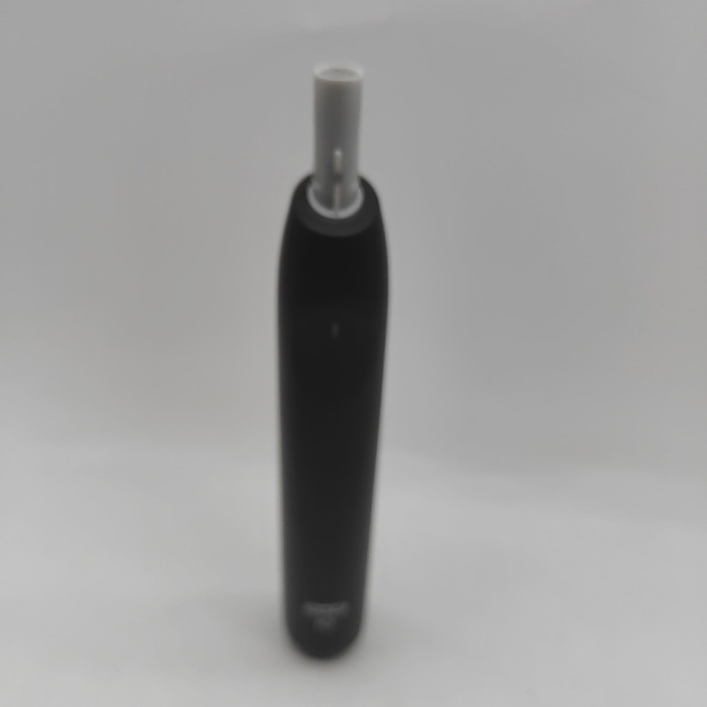 Oral-B Wiederaufladbare elektrische Zahnbürste iO 2 Schwarz 1 elektrische Oral