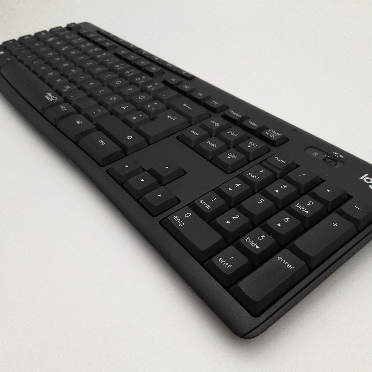 Logitech MK295 kabelloses Tastatur Maus Set SilentTouch Technologie komfortables Design