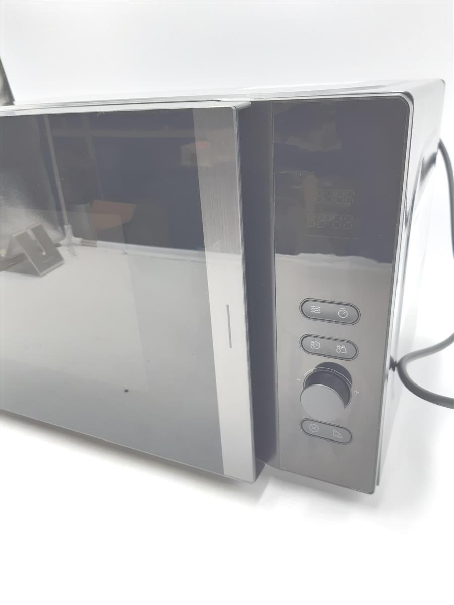 Toshiba Mikrowelle Küchengerät MV AM20TBK 20 Liter 800