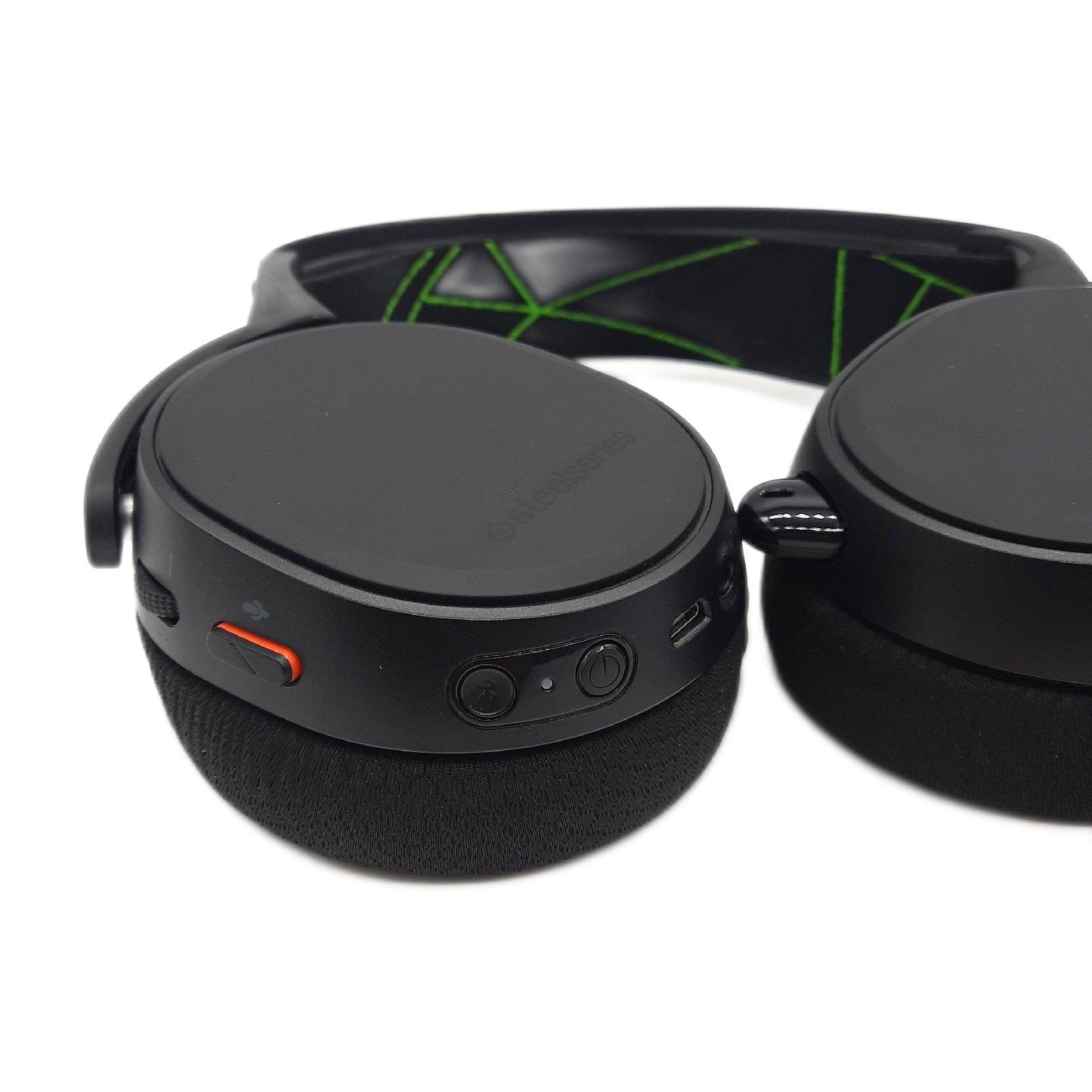 SteelSeries arctis 9x - Eingebaute Xbox-Wireless- und Bluetooth Konnekt - Defekt