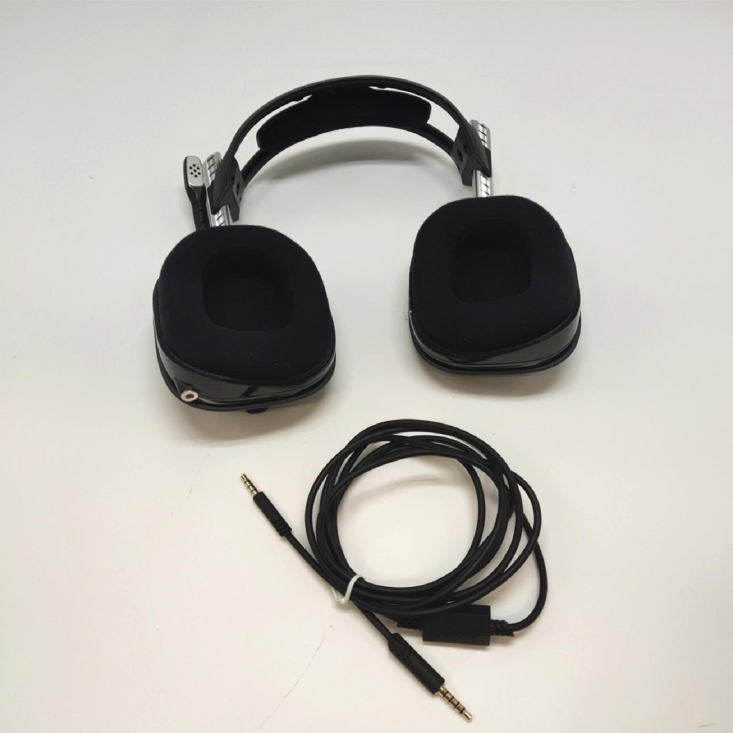 ASTRO Gaming A40TR Headset V2 Dolby ATMOS 35mm Audio Jack ohne PC