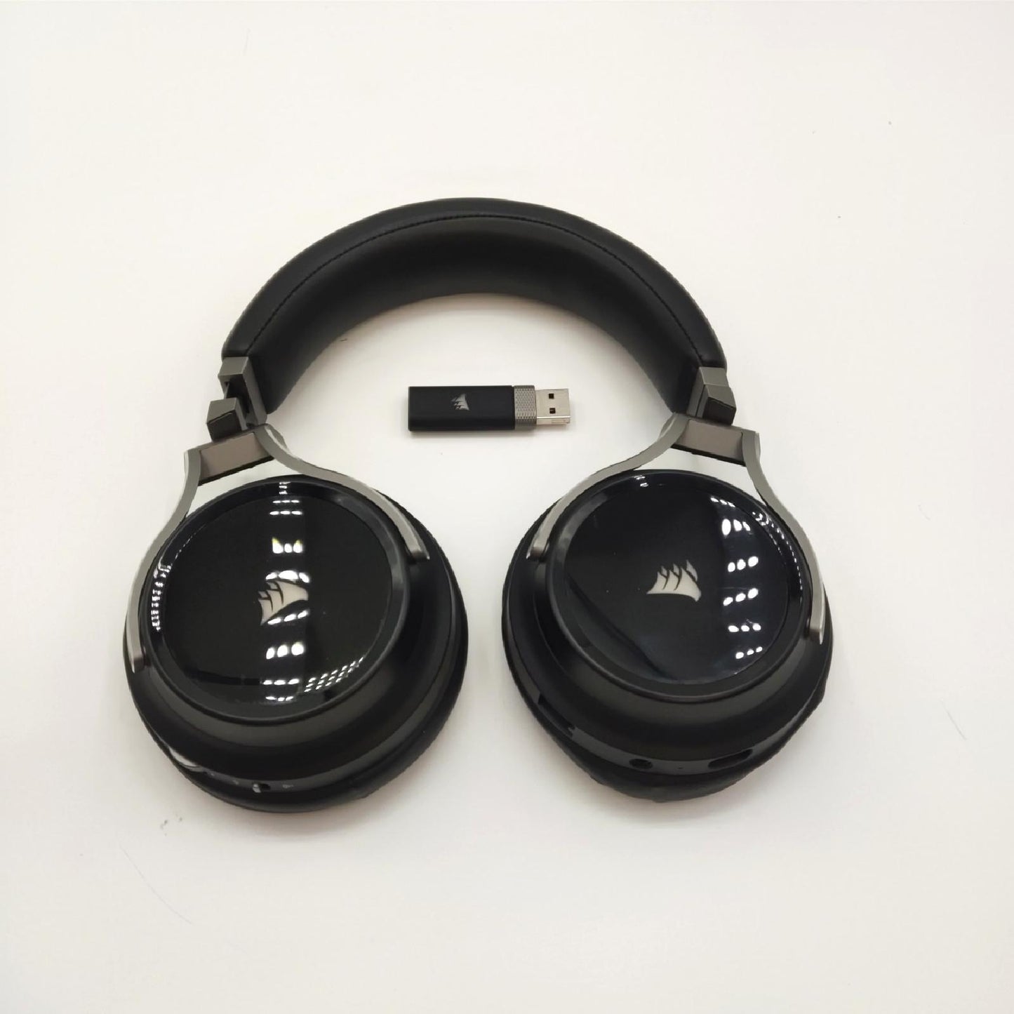 Corsair Virtuoso RGB Wireless High Fidelity Gaming Headset 7 1 mit Gebrauchs sp