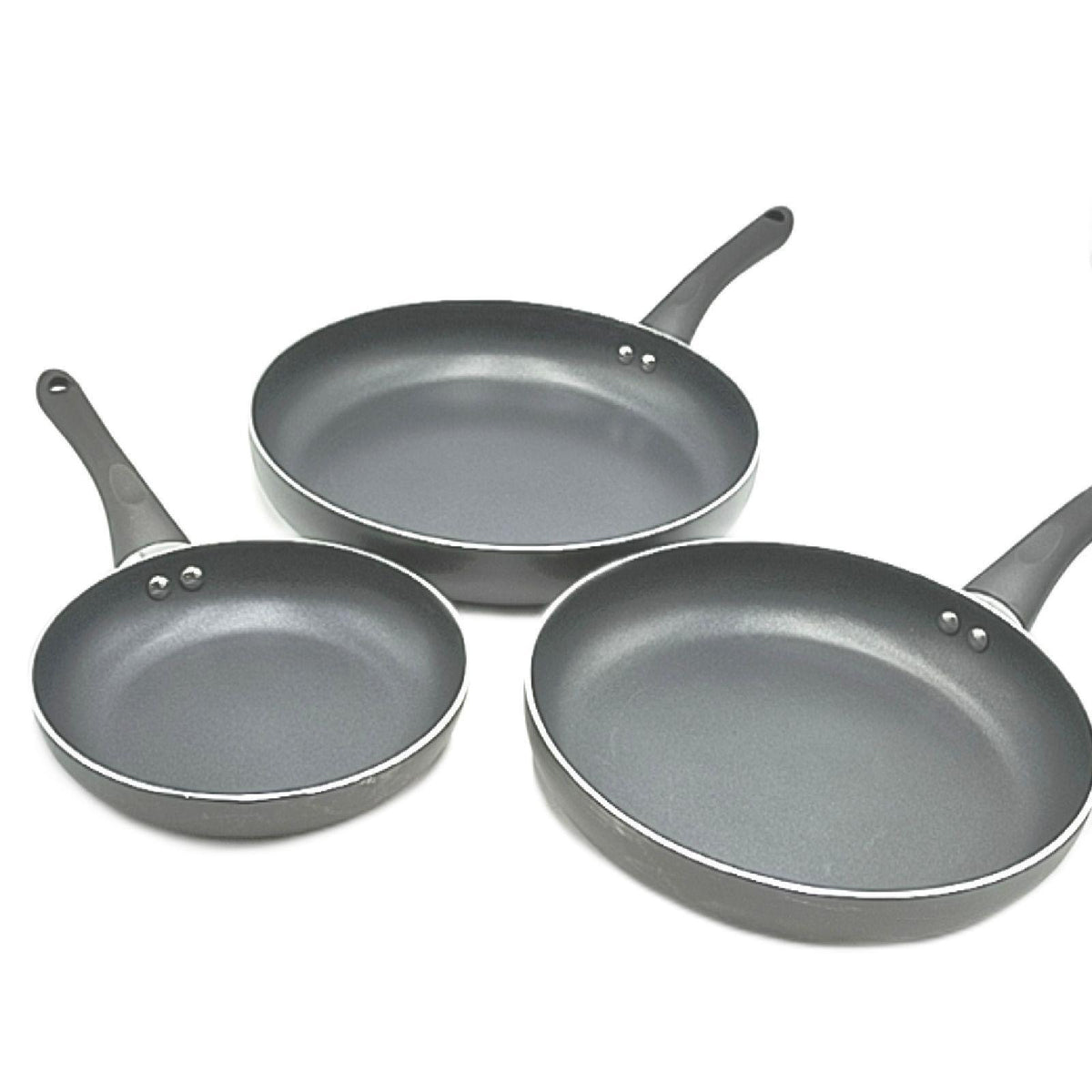 Amazon Basics 3er Bratpfannen Set Antihaftbeschichtung Schwarz 20 cm 25 cm 30 cm
