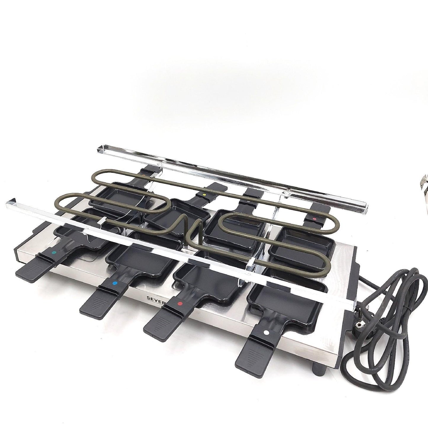 SEVERIN Raclette mit Naturgrillstein, elektrischer Tischgrill, Raclette für 8 Personen mit Grillplatte und 8 Pfännchen, Kunststoff/Edelstahl, schwarz, RG 2374