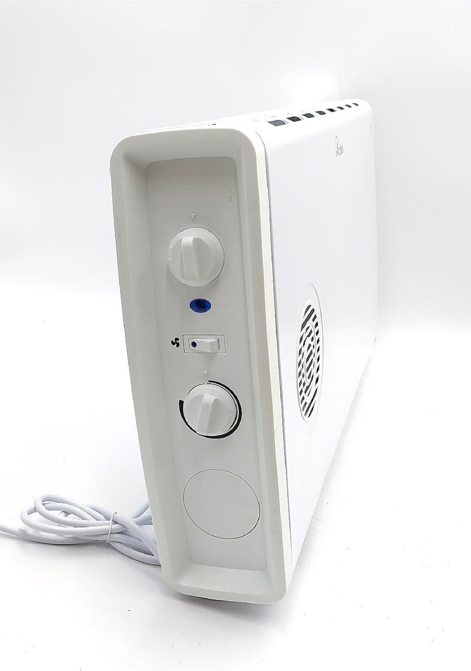 ARDES - AR4C05 Elektrischer Heißkonvektor SMOOTHY 1700/2000W, Elektrischer Heizer zum Heizen von Haus und Büro, Heizlüfter mit Thermostat, Heißluftkonvektor 3 Leistungsstufen, weiß