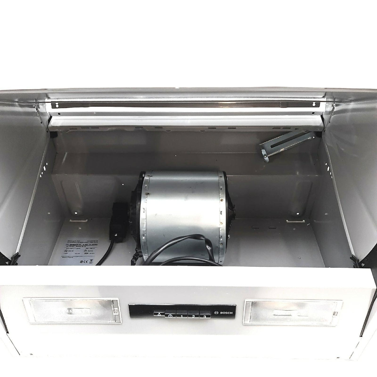Bosch DEM66AC00 Serie 2 Zwischenbauhaube  60 cm breit  Um- & Abluft  LED-Beleuchtung gleichmäßige Ausleuchtung  Drucktastenschalter  3 Leistungsstufen  Metallfettfilter spülmaschinengeeignet