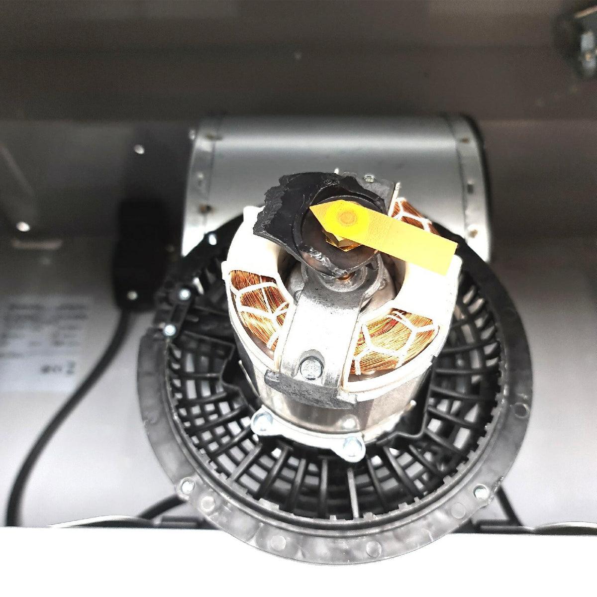 Bosch DEM66AC00 Serie 2 Zwischenbauhaube  60 cm breit  Um- & Abluft  LED-Beleuchtung gleichmäßige Ausleuchtung  Drucktastenschalter  3 Leistungsstufen  Metallfettfilter spülmaschinengeeignet