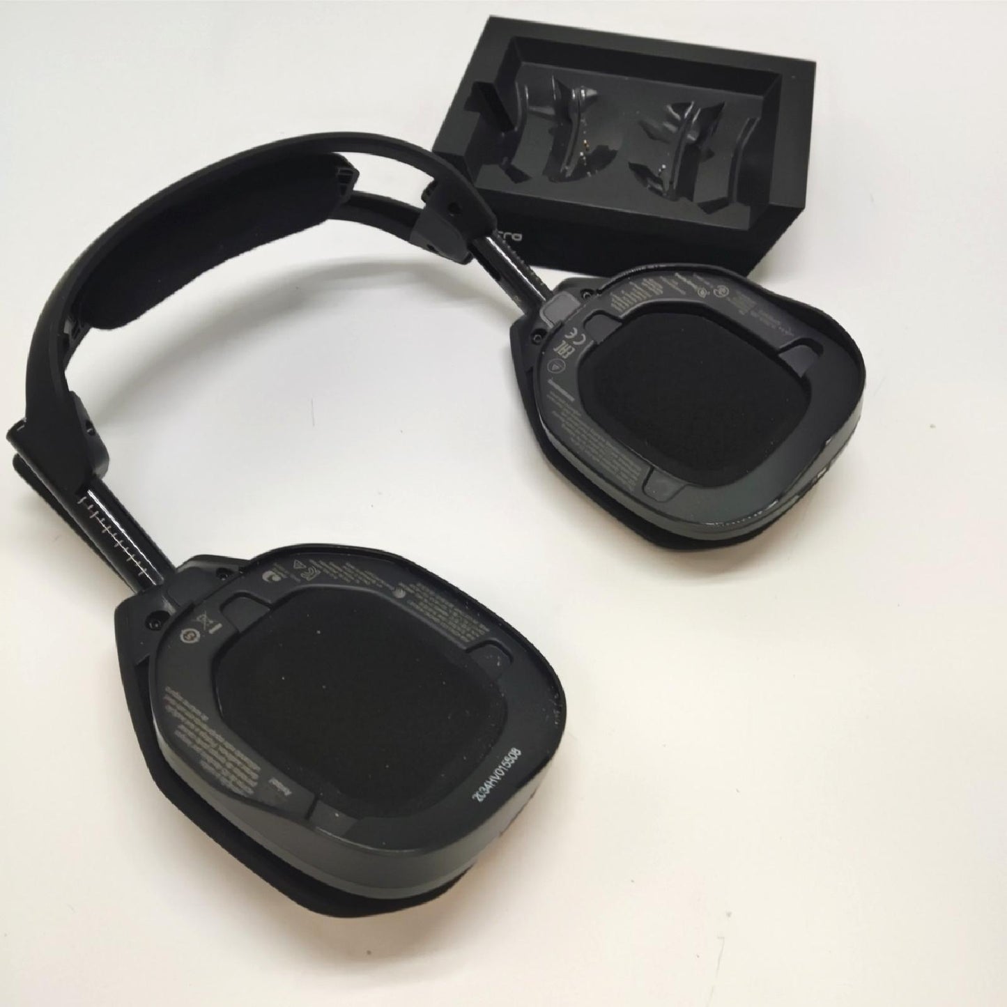 ASTRO A50 Wireless Gaming Headset Ladestation 4. Generation Dolby Audio - Defekt