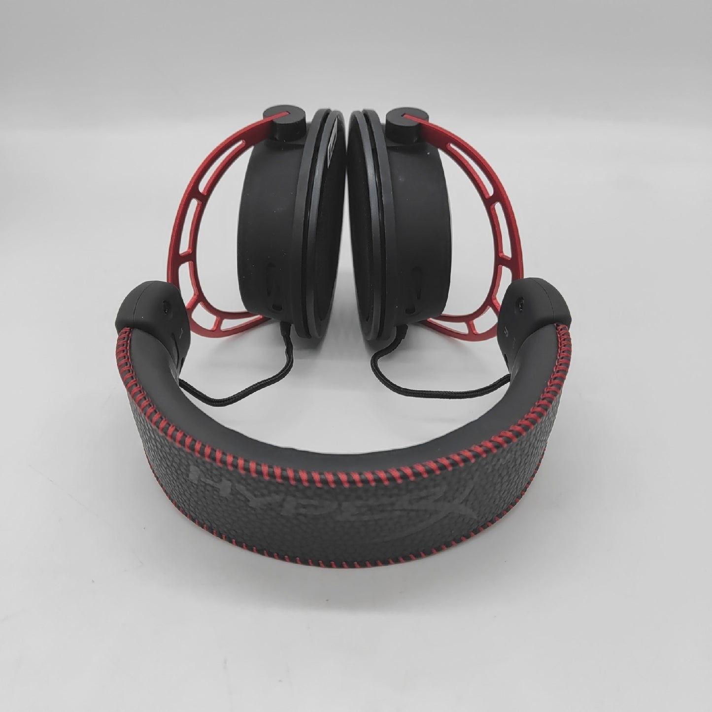 HyperXCloud, Kabellos AlphaWireless-Gaming-HeadsetfürPC,300StundenAkkul - Defekt