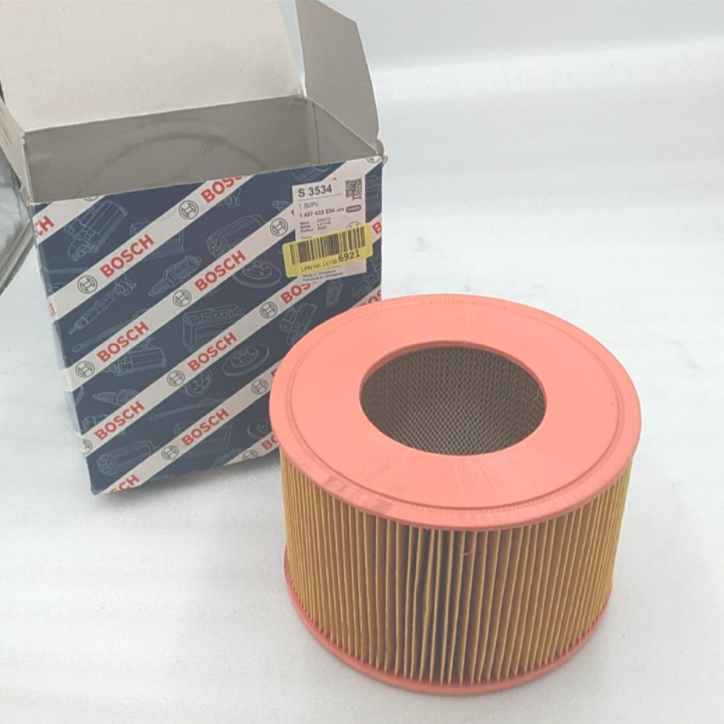 Bosch S3534 Luftfilter für Autos - reinigt angesaugte Luft von Partikeln - hohe Nass- und Reißfestigkeit