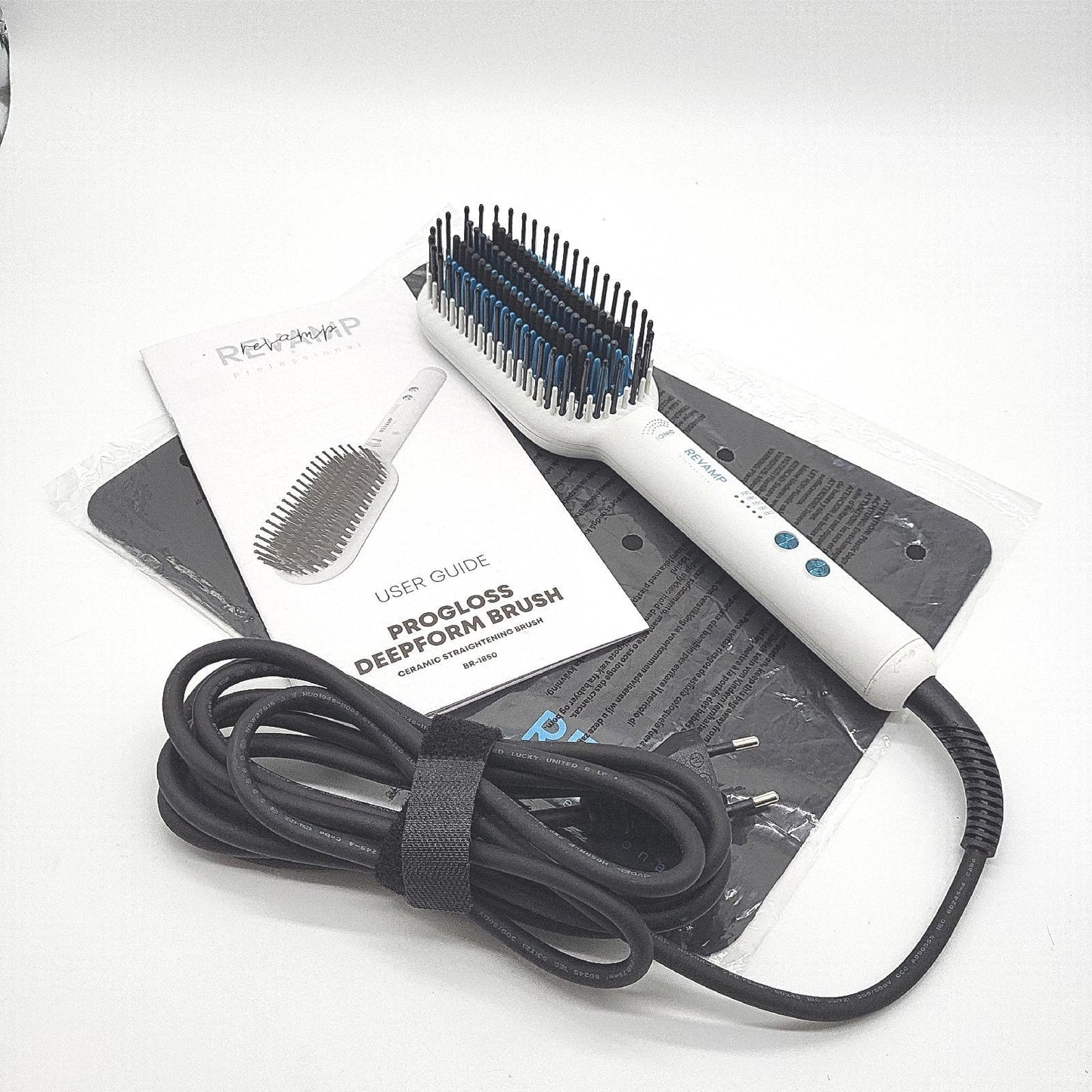 REVAMP Haarbürste Haarpflege Progloss Deep Form Glättung für nasses oder trockenes Haar Keramikbeschichtet